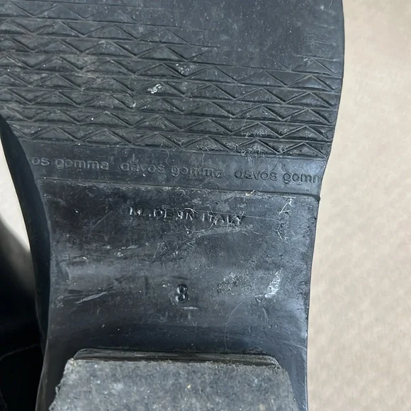 Everlane Davis Gomme Chelsea-style leather boots - Picture 5 of 7